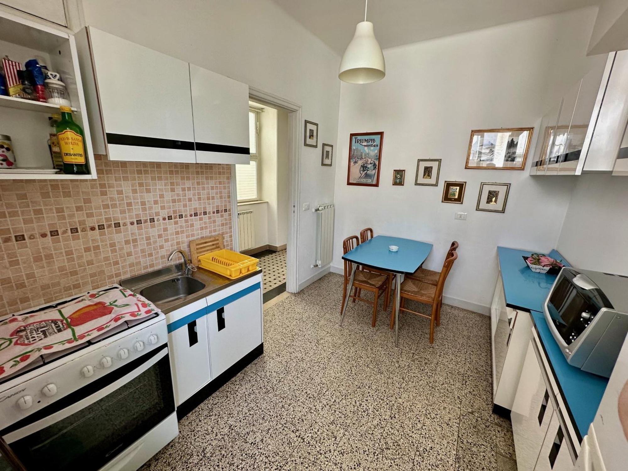 Appartamento Via Trevisani Bari Extérieur photo